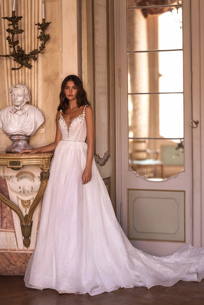 Yedyna | White Canvas Bride - YD18205 | White Canvas Bridal