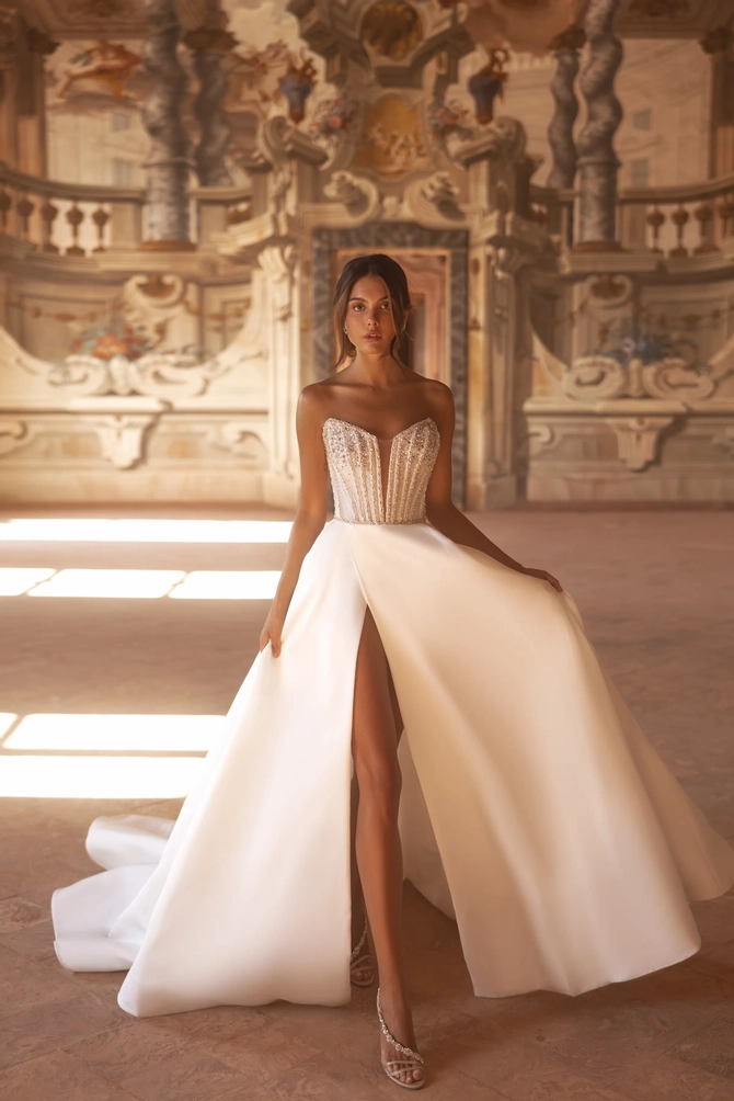 Yedyna | White Canvas Bride - YD18209 | White Canvas Bridal